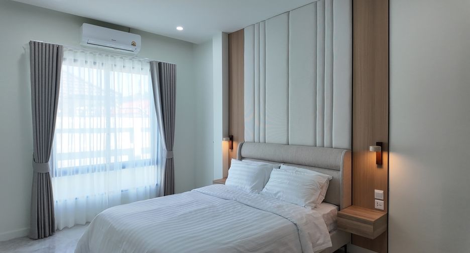 For sale 3 bedrooms villa in East Pattaya, Pattaya