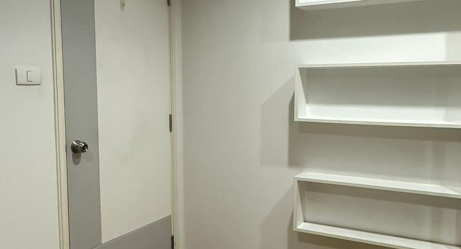 For rent 1 bed condo in Huai Khwang, Bangkok