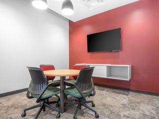 For rent office in Phra Pradaeng, Samut Prakan