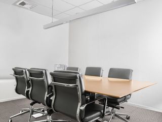 For rent office in Bang Phli, Samut Prakan