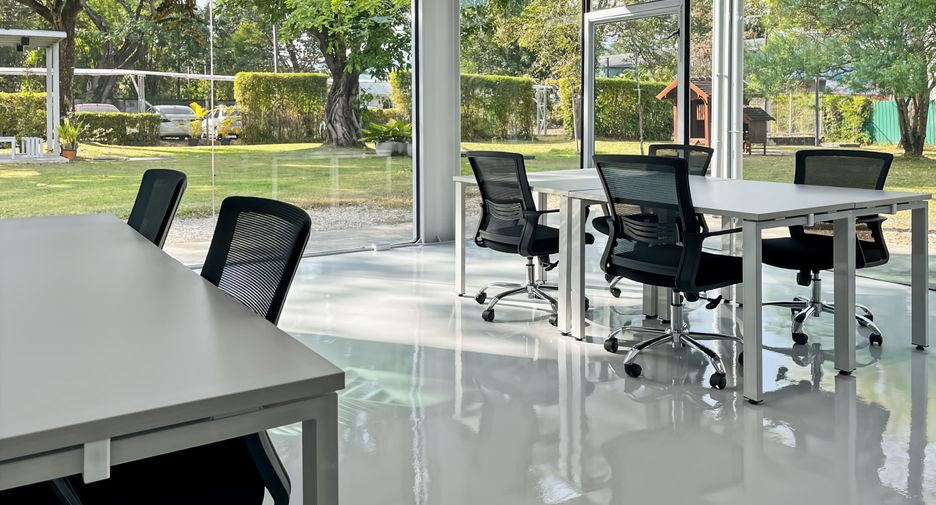 Büro zur Miete in Mueang Chiang Mai, Chiang Mai