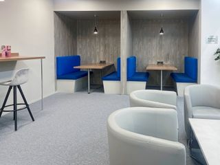 For rent office in Yan Nawa, Bangkok