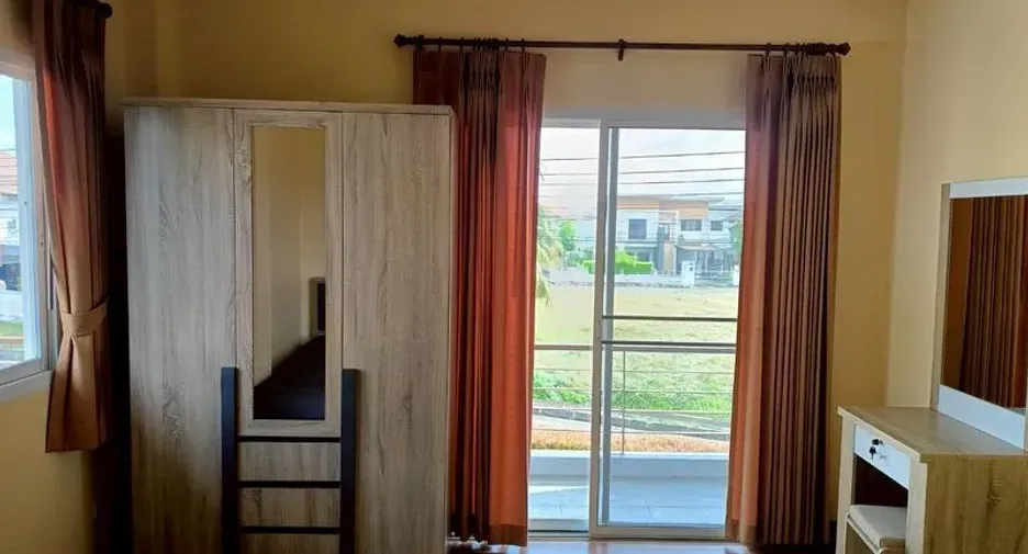 For rent 4 bedrooms house in Hang Dong, Chiang Mai