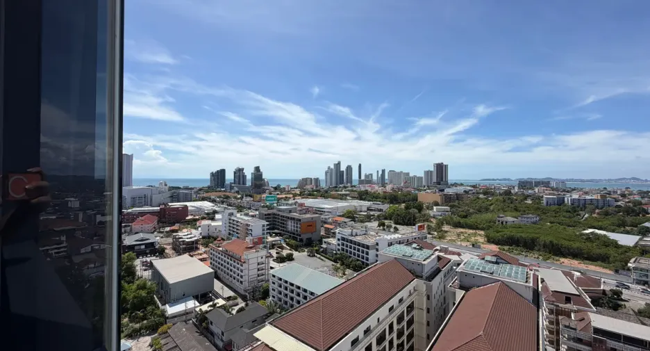 Haus zum Kauf mit 1 Zimmer in Bang Lamung, Chonburi