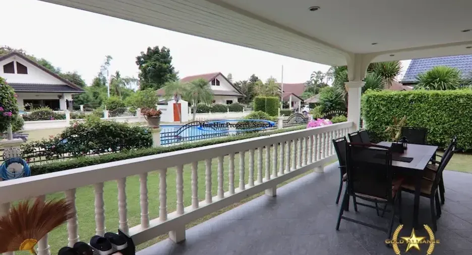 À vendre 2 chambres maison à Hua Hin, Prachuap Khiri Khan