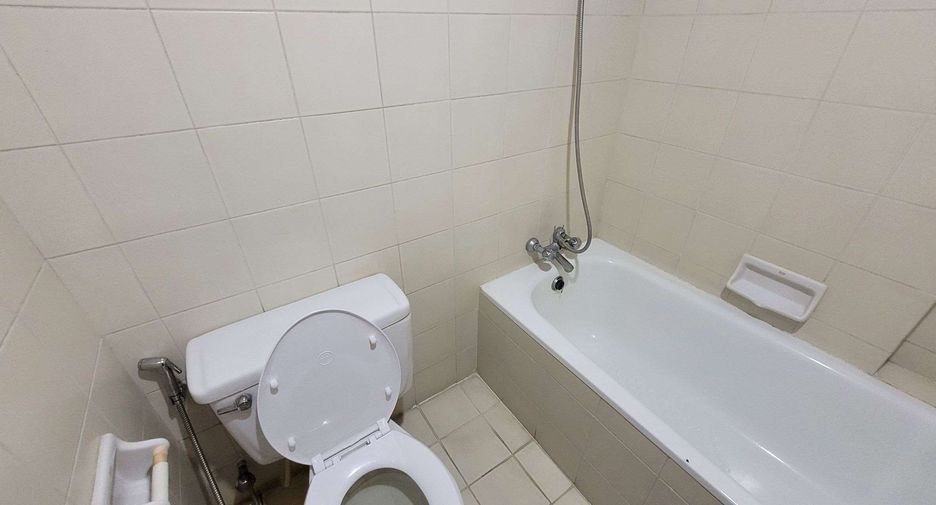 Wohnung zur Miete mit 2 Zimmer in Watthana, Bangkok