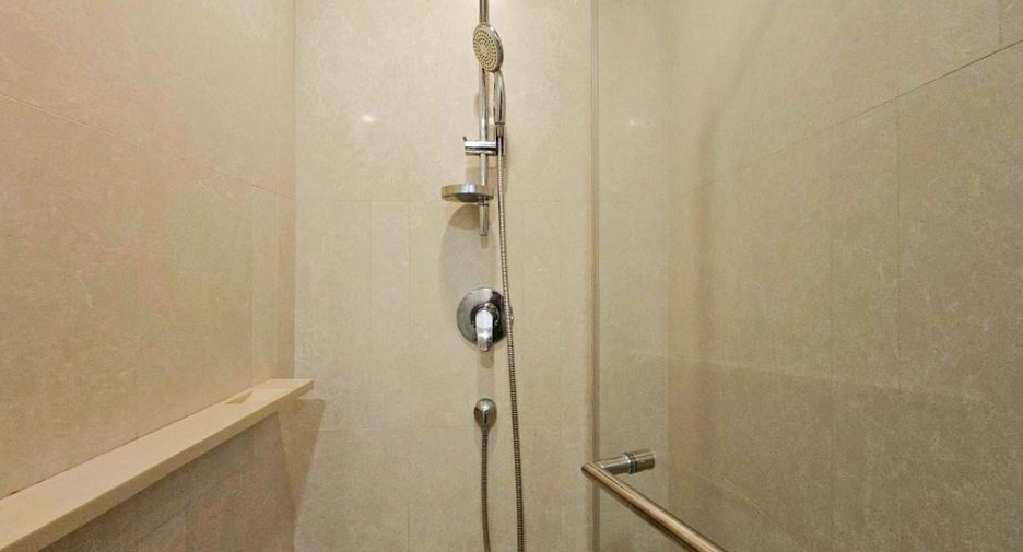 Wohnung zur Miete mit 2 Zimmer in Watthana, Bangkok