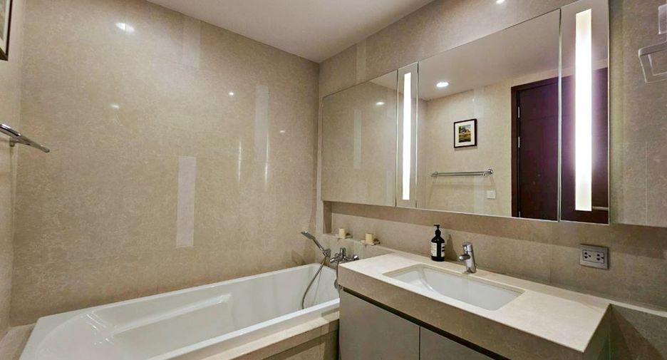 Wohnung zur Miete mit 2 Zimmer in Watthana, Bangkok