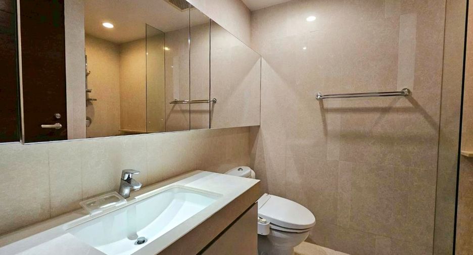 Wohnung zur Miete mit 2 Zimmer in Watthana, Bangkok