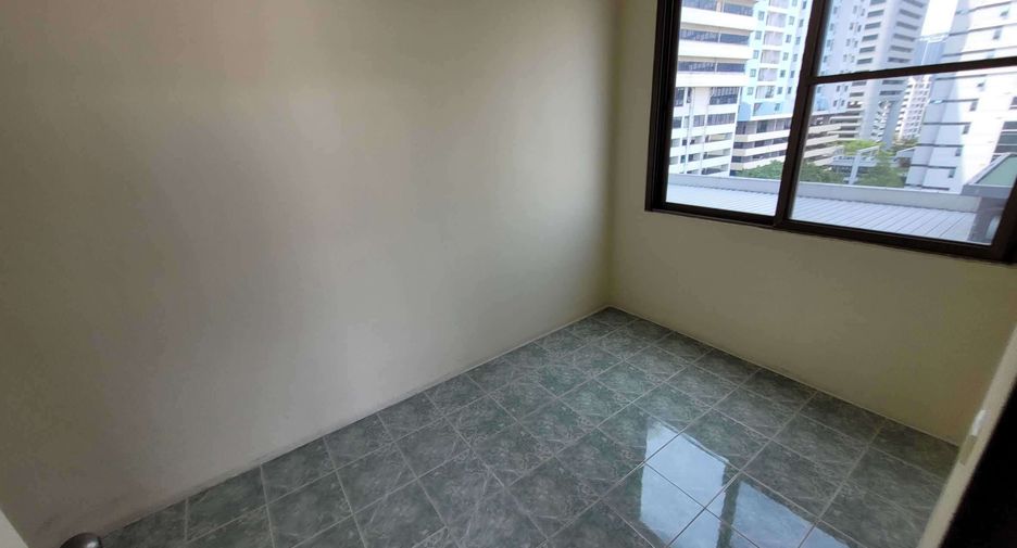 For rent 3 ベッドルーム condo in Watthana, Bangkok