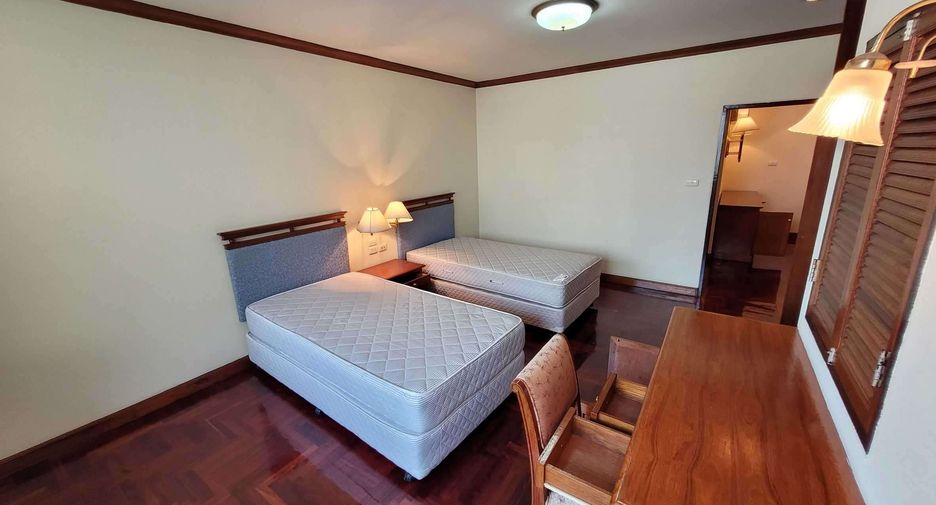 For rent 3 ベッドルーム condo in Watthana, Bangkok