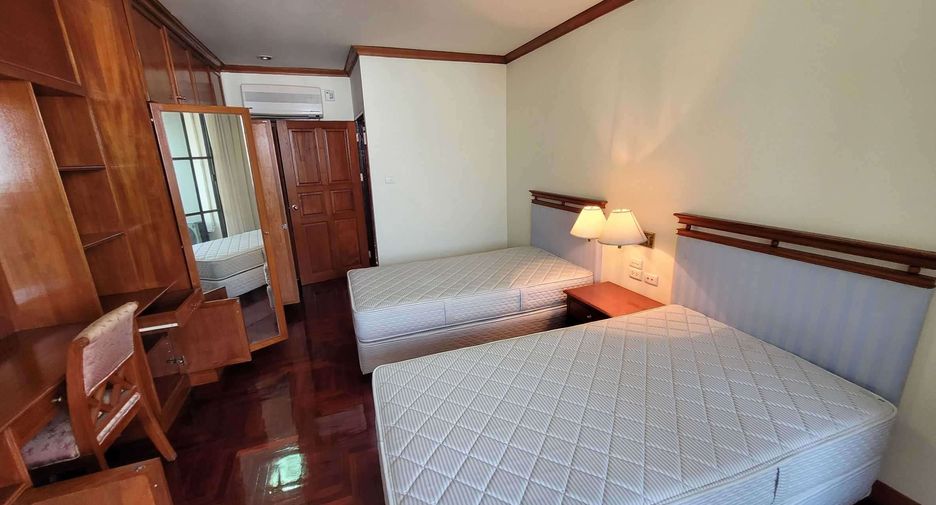 For rent 3 ベッドルーム condo in Watthana, Bangkok