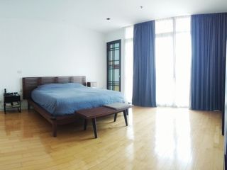 For rent 3 bedrooms condo in Pathum Wan, Bangkok