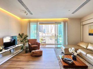 For rent 3 bedrooms condo in Khlong Toei, Bangkok