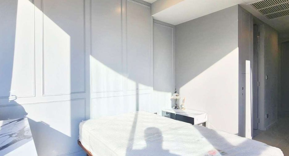 For rent 3 bedrooms condo in Watthana, Bangkok