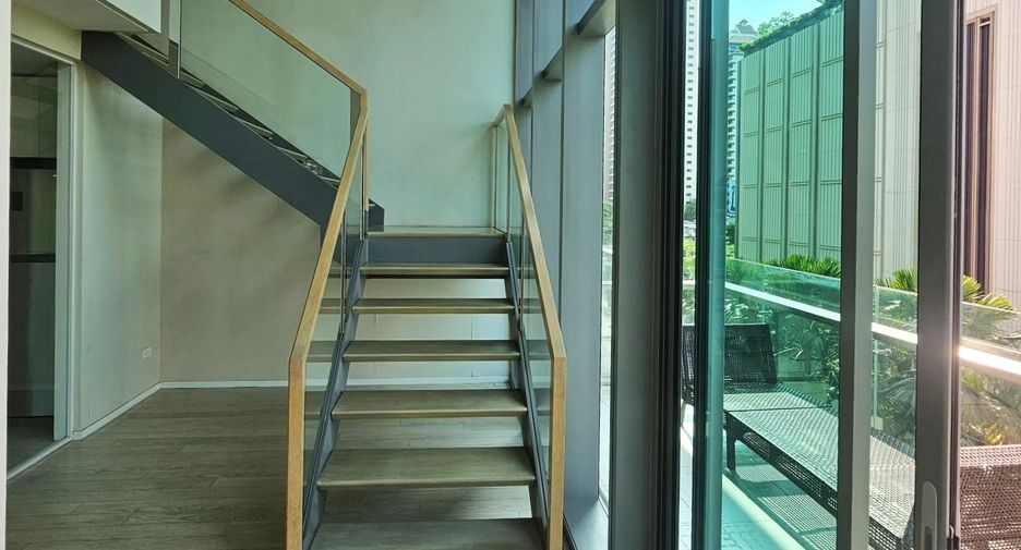 Wohnung zur Miete und zum Kauf mit 2 Zimmer in Watthana, Bangkok