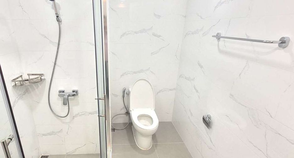 For rent 2 ベッドルーム condo in Watthana, Bangkok