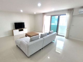 Condo en alquiler de 2 habitaciones en Watthana, Bangkok