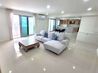 Condo en alquiler de 2 habitaciones en Watthana, Bangkok
