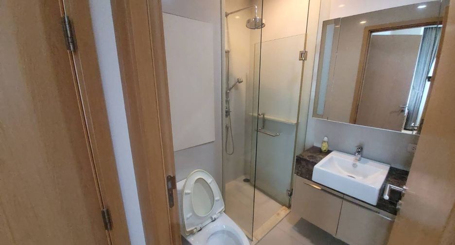 For rent 1 bed condo in Khlong Toei, Bangkok