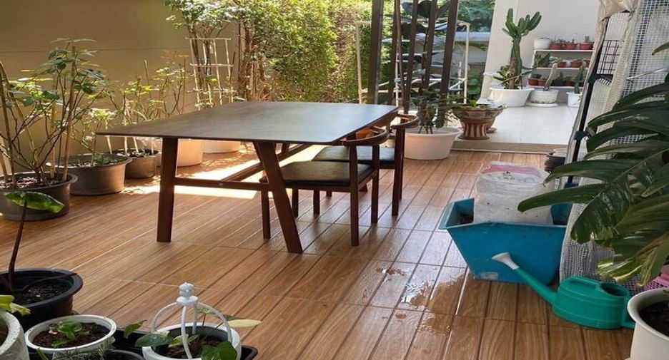 Haus zum Kauf mit 5 Zimmer in Sattahip, Chonburi