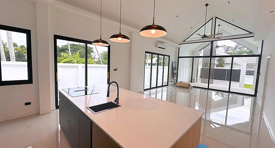 ขาย 3 ห้องนอน วิลล่า ใน พัทยาตะวันออก, พัทยา