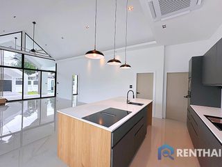 Villa en venta de 3 habitaciones en Bang Lamung, Chonburi