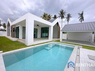 Villa en venta de 3 habitaciones en Bang Lamung, Chonburi