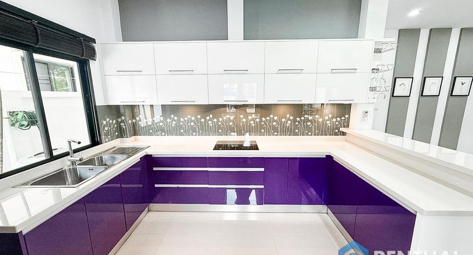 For sale 2 bedrooms house in Huay Yai, Pattaya