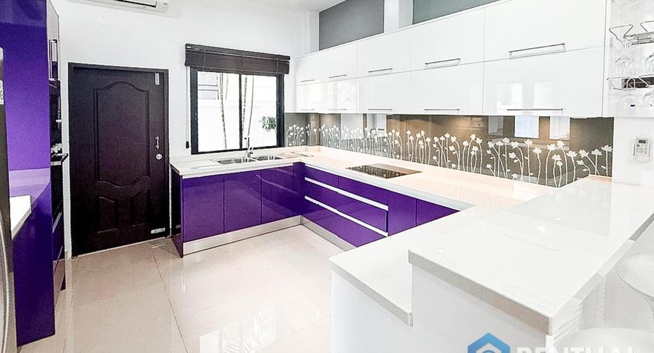 For sale 2 bedrooms house in Huay Yai, Pattaya