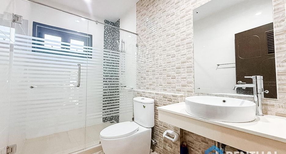 For sale 2 bedrooms house in Huay Yai, Pattaya