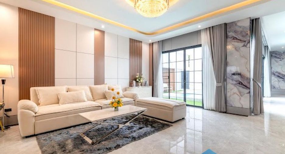 For rent そして for sale 3 ベッドルーム villa in East Pattaya, Pattaya