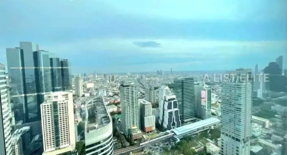 For rent 2 bedrooms condo in Sathon, Bangkok