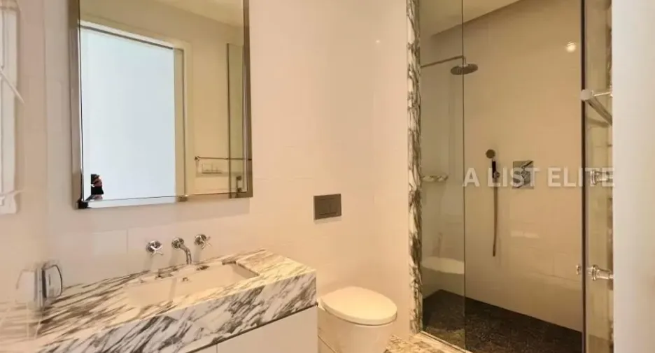 For rent 3 bedrooms condo in Sathon, Bangkok