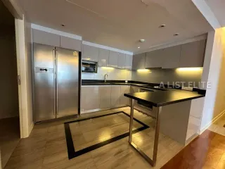 For rent 4 ベッドルーム condo in Pathum Wan, Bangkok