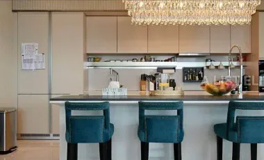 Wohnung zur Miete mit 4 Zimmer in Pathum Wan, Bangkok