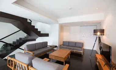 For rent 4 bedrooms condo in Yan Nawa, Bangkok