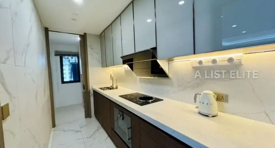 Wohnung zur Miete mit 2 Zimmer in Khlong Toei, Bangkok