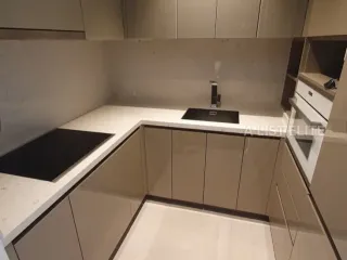 出售 2 卧室 公寓 在 Khlong Toei, 曼谷