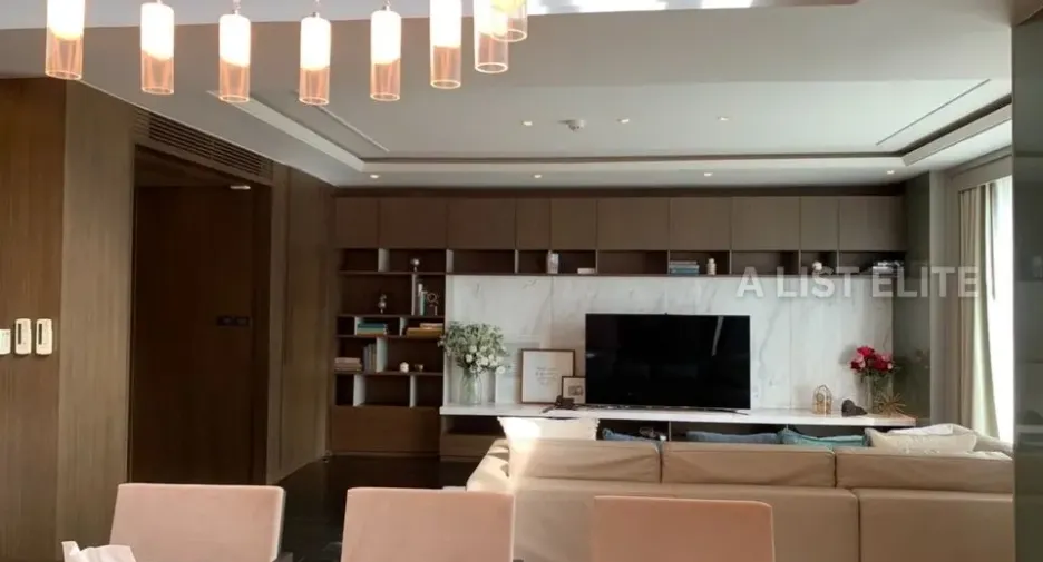 Wohnung zur Miete mit 3 Zimmer in Khlong Toei, Bangkok