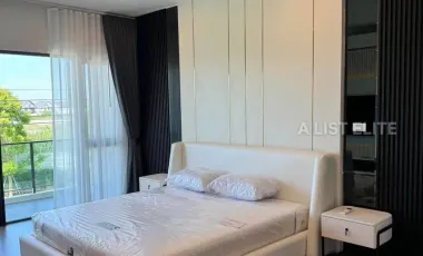 Haus zur Miete mit 4 Zimmer in Bang Phli, Samut Prakan