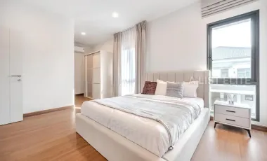 À louer 4 chambres maison à Bang Phli, Samut Prakan
