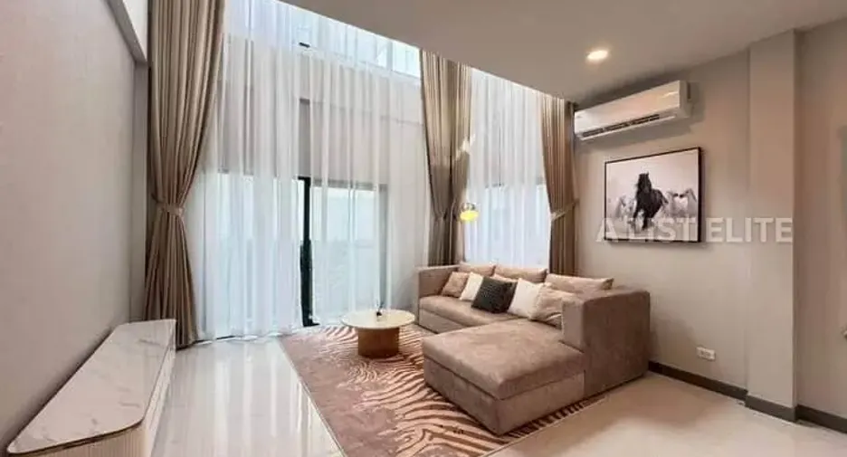 For rent 4 bedrooms house in Bang Phli, Samut Prakan