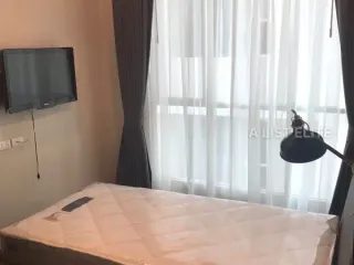 À vendre 2 chambres condo à Pathum Wan, Bangkok