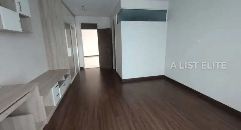 ขาย 3 ห้องนอน คอนโด ใน ยานนาวา, กรุงเทพฯ