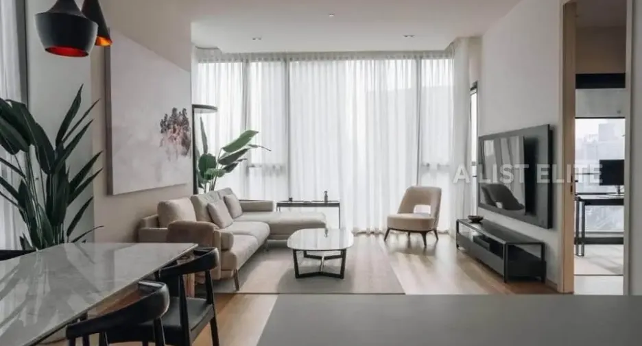 Condo en venta de 2 habitaciones en Khlong Toei, Bangkok