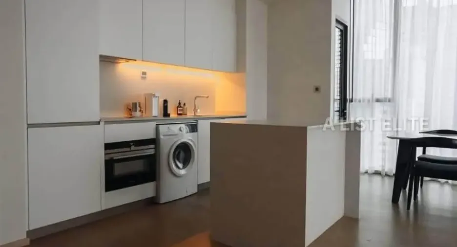 Condo en venta de 2 habitaciones en Khlong Toei, Bangkok