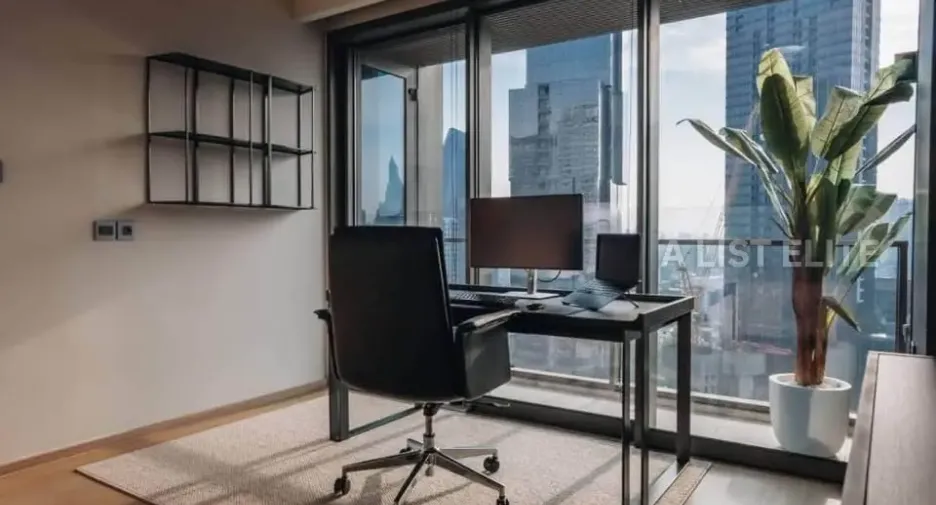 Condo en venta de 2 habitaciones en Khlong Toei, Bangkok
