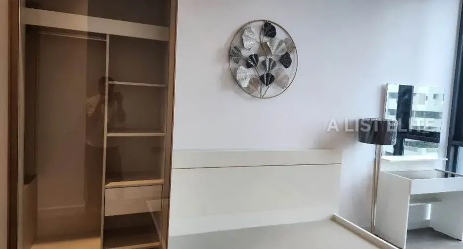 Condo en alquiler de 2 habitaciones en Sathon, Bangkok