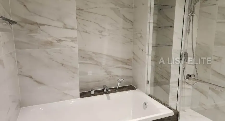 Condo en alquiler de 2 habitaciones en Sathon, Bangkok